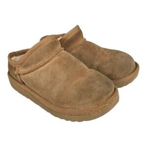 UGG Youth Classic Suede Slip-On Clogs Chestnut Brown Size 13 Fall Winter Cozy